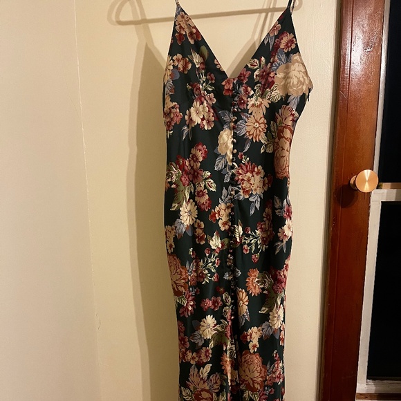 Olivia & James Floral Maxi Dress BNWT - Picture 1 of 4